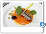MARTI_Roger_Hokkaido scallops, white anchovies, salmorejo, herb focaccia crumble